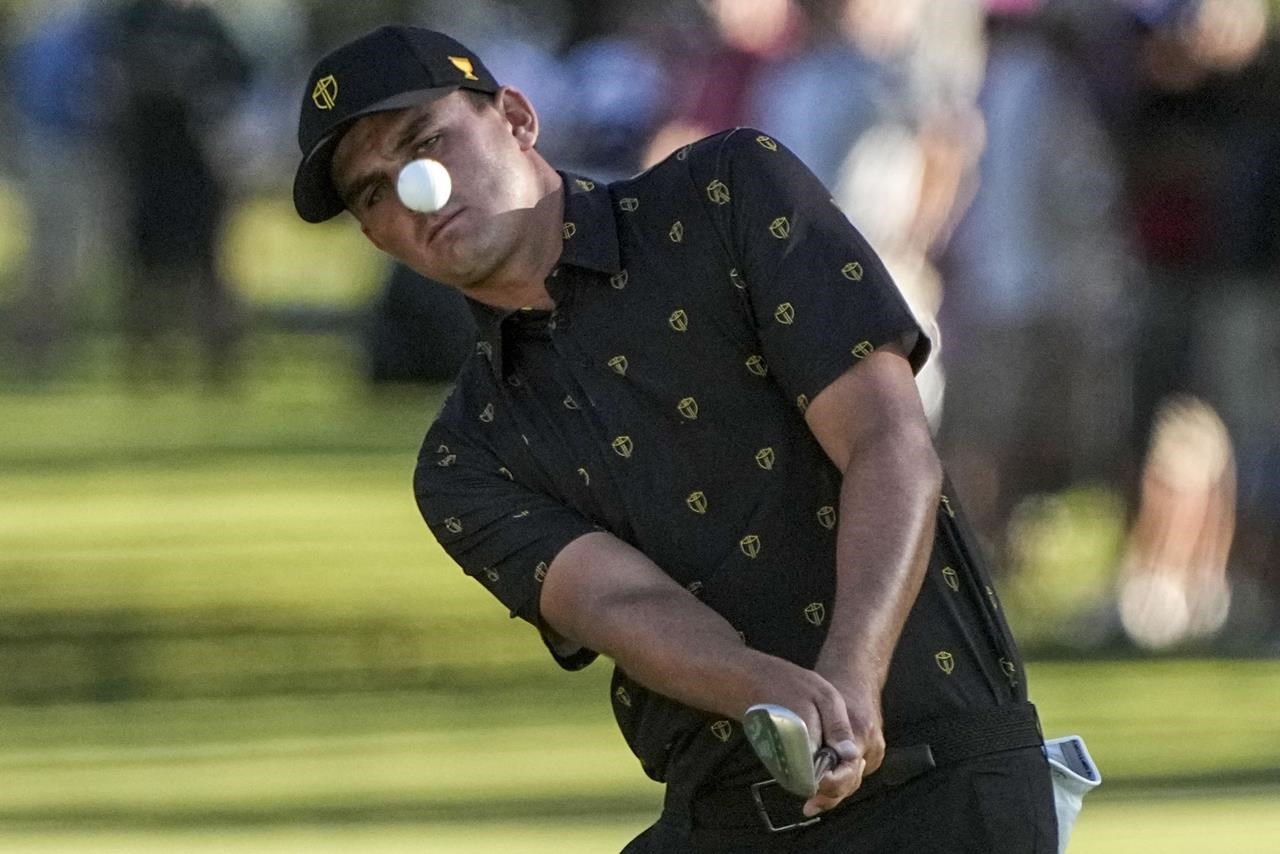 Capsules des 12 matchs de simple de la Presidents Cup