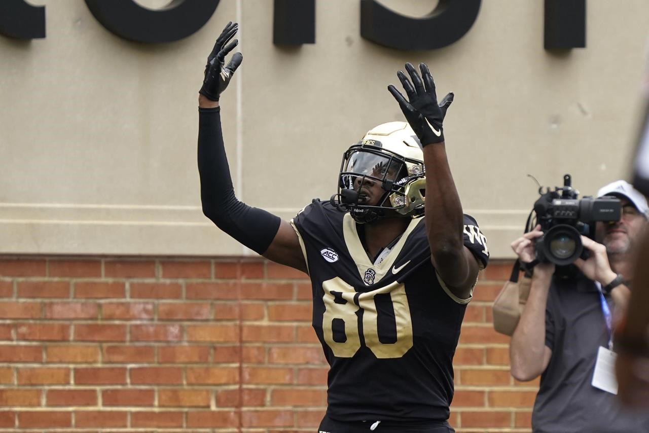 Clemson s’accroche et bat Wake Forest (21e) 51 à 45 en prolongation