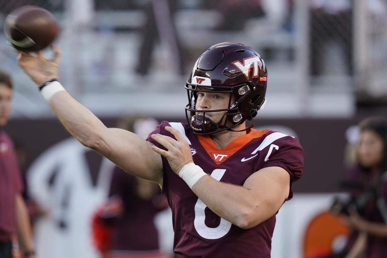 Daniels et la défense mènent West Virginia contre Virginia Tech 33-10