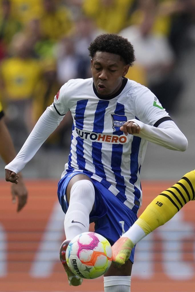 L’ailier du Hertha Boëtius se fait enlever un testicule, pas de chimiothérapie