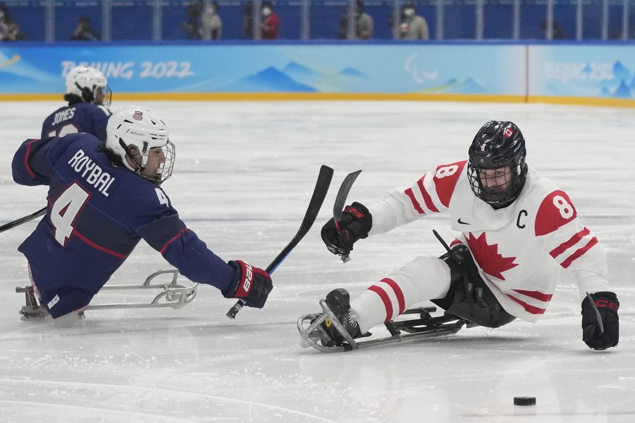 Le Canada accède à la finale de la Coupe de para-hockey en battant les Tchèques 4-1