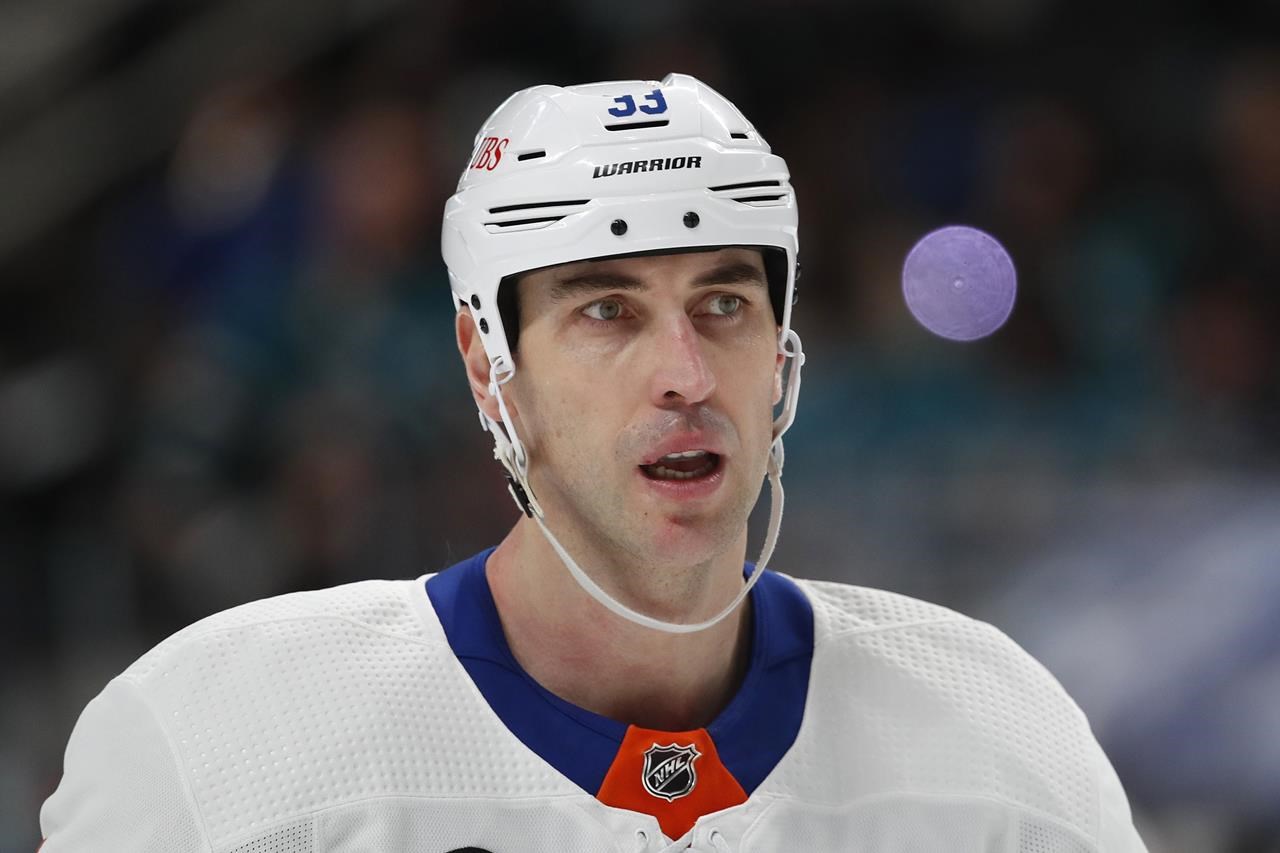 Le défenseur de longue date de la LNH Zdeno Chara, 45 ans, prend sa retraite en tant que Bruin