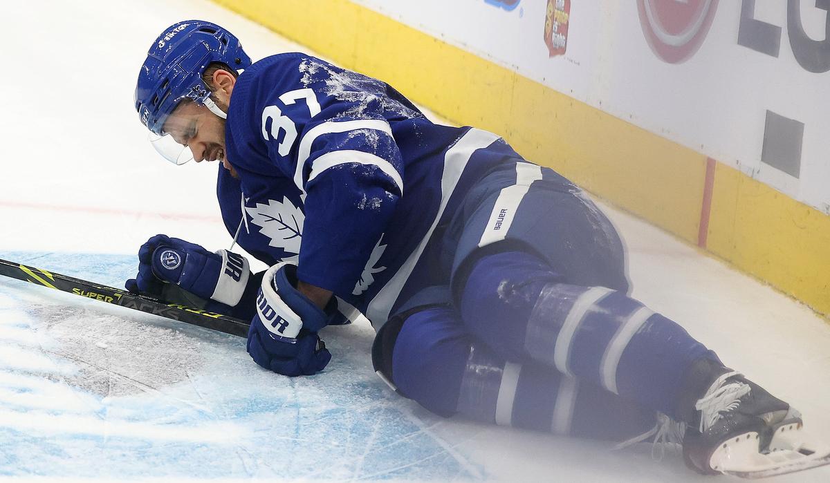 Le défenseur des Maple Leafs Timothy Liljegren manquera le camp d’entraînement en raison d’une blessure : Report