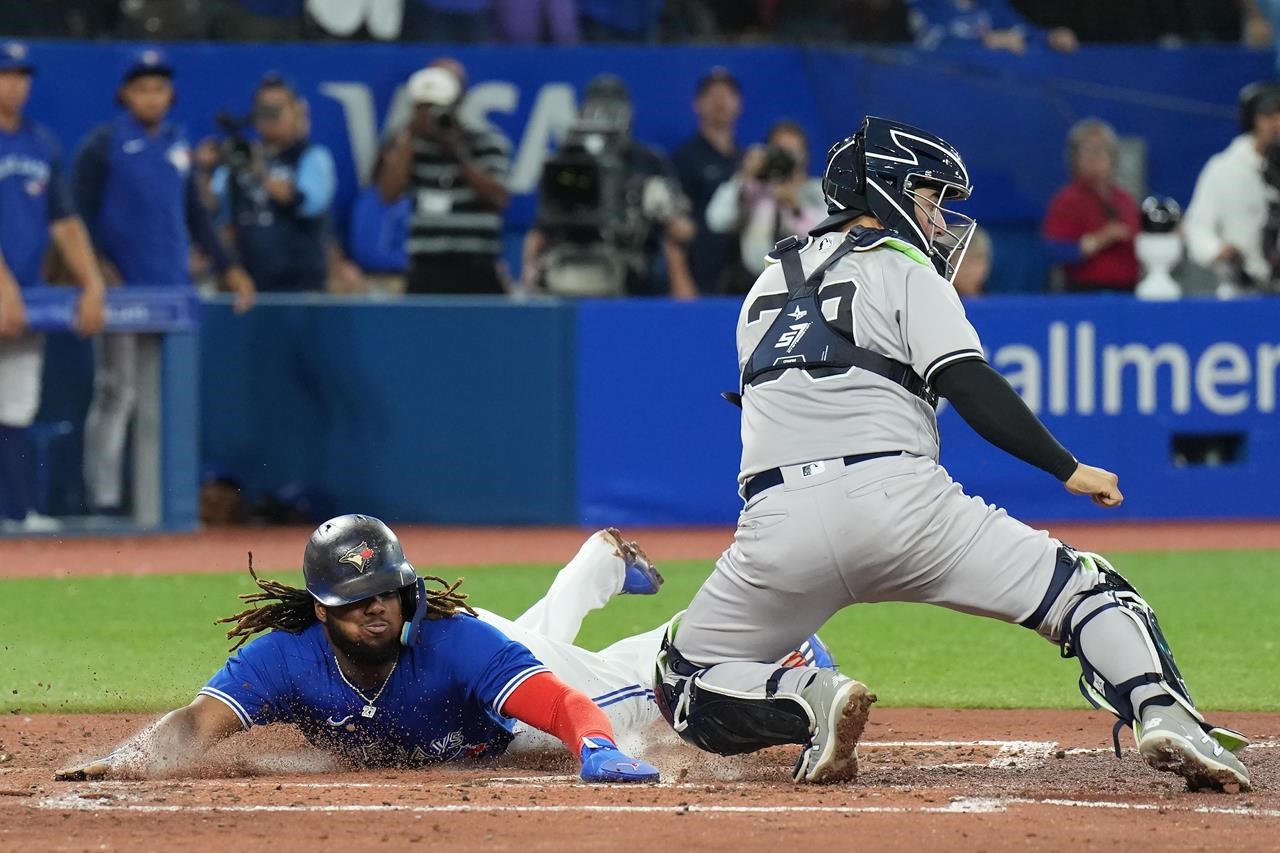 Les Blue Jays arrêtent Judge et les Yankees dans un suspense de 10 manches