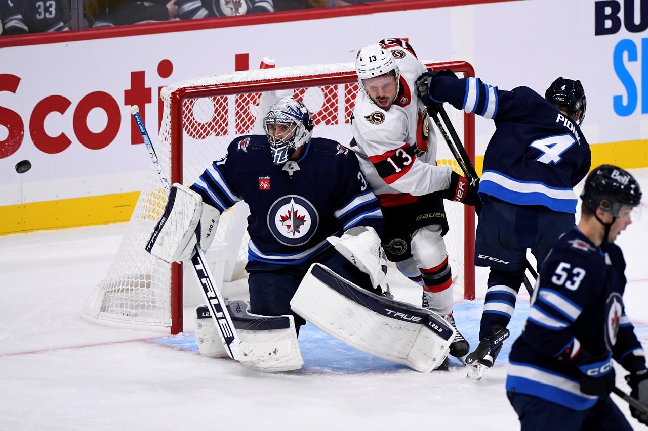 Les vétérans des Jets sautent sur les Sénateurs, roulent vers une victoire pré-saison de 5-3
