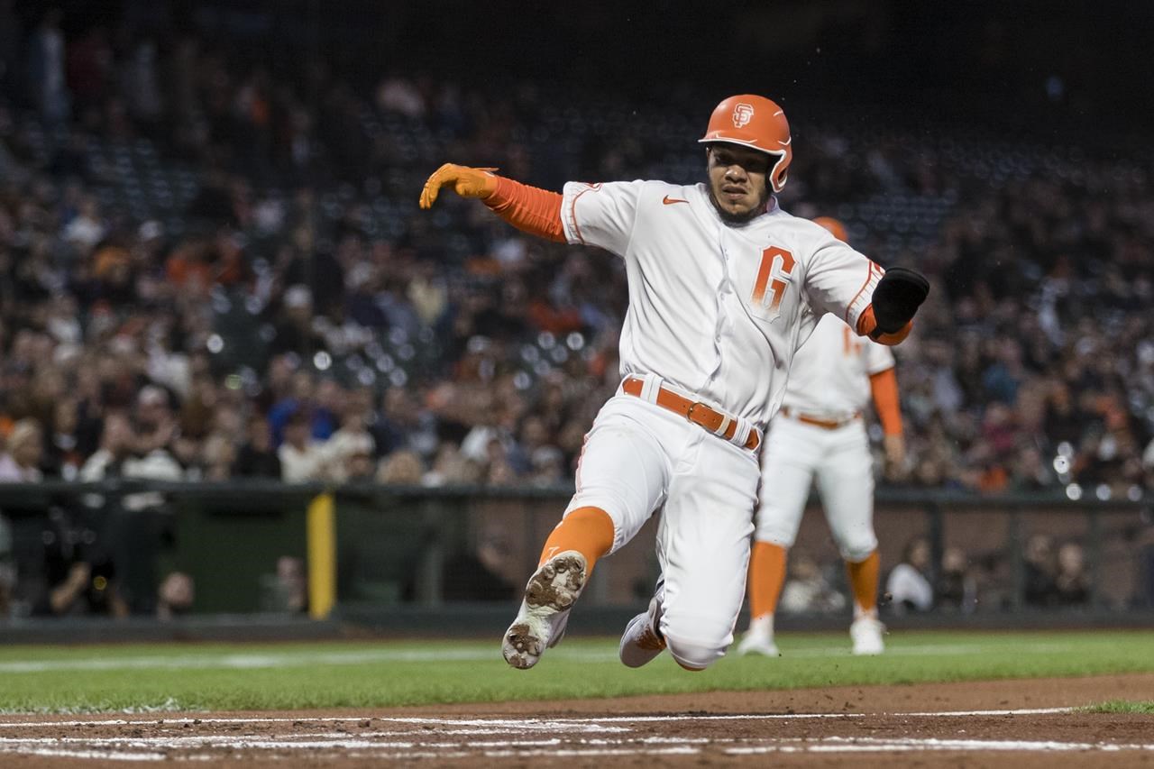 Logan Webb réalise sept strikes out et les Giants battent à nouveau les Rockies