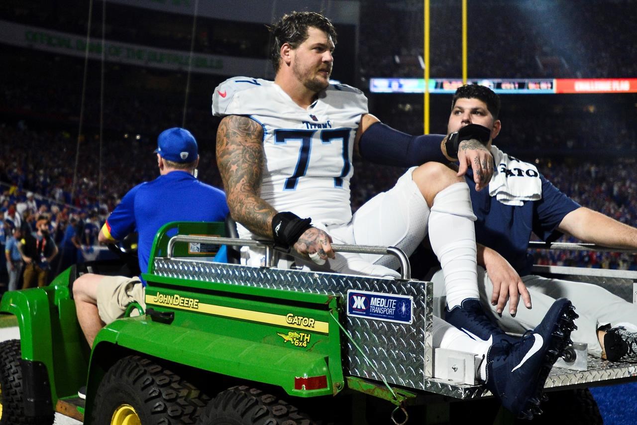 Taylor Lewan et Bud Dupree des Titans ne s’entraînent pas