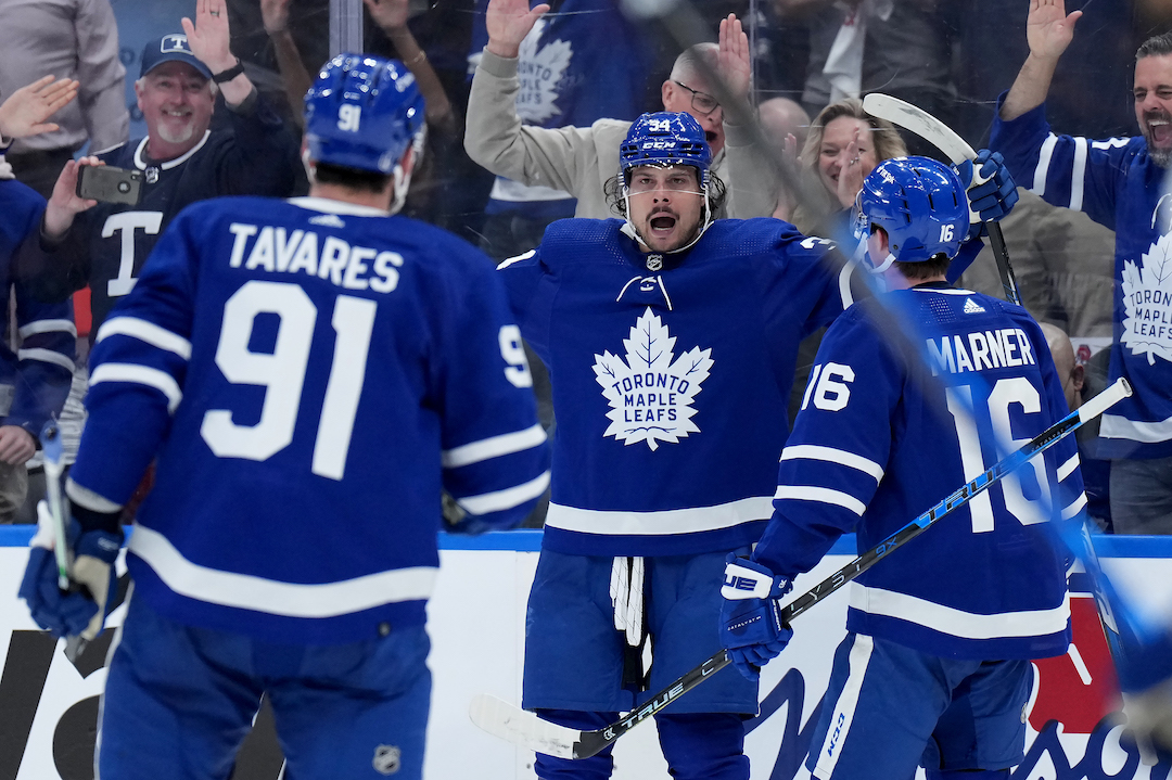 Aperçu des paris sur les Maple Leafs : Cotes futures, meilleurs choix de joueurs et paris à faire disparaître