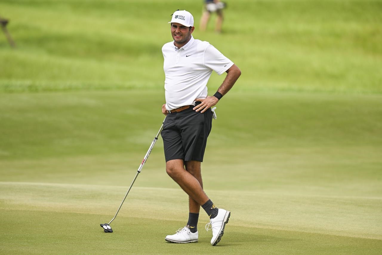 Chacarra mène de 5 coups après 2 tours du tournoi LIV