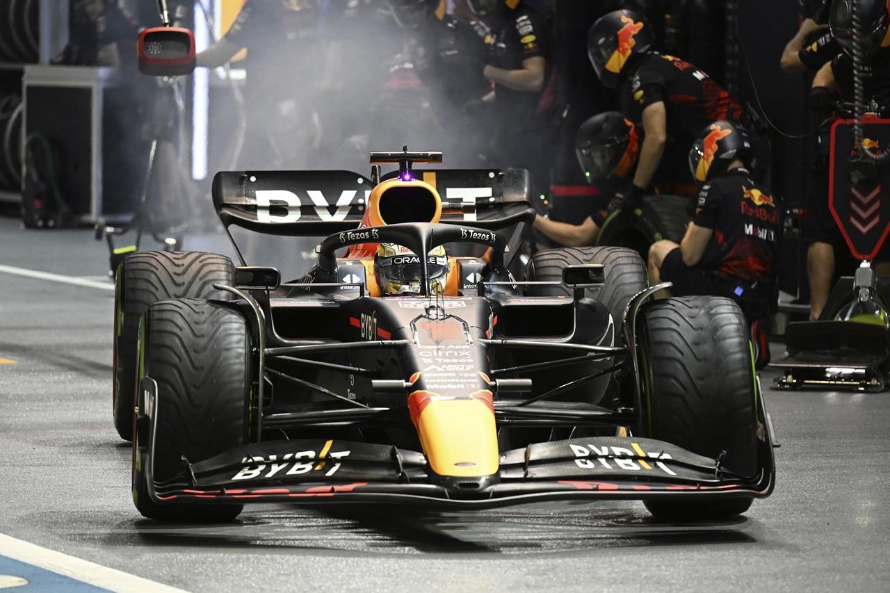 F1 : Leclerc décroche la pole du GP de Singapour alors que Verstappen abandonne son tour