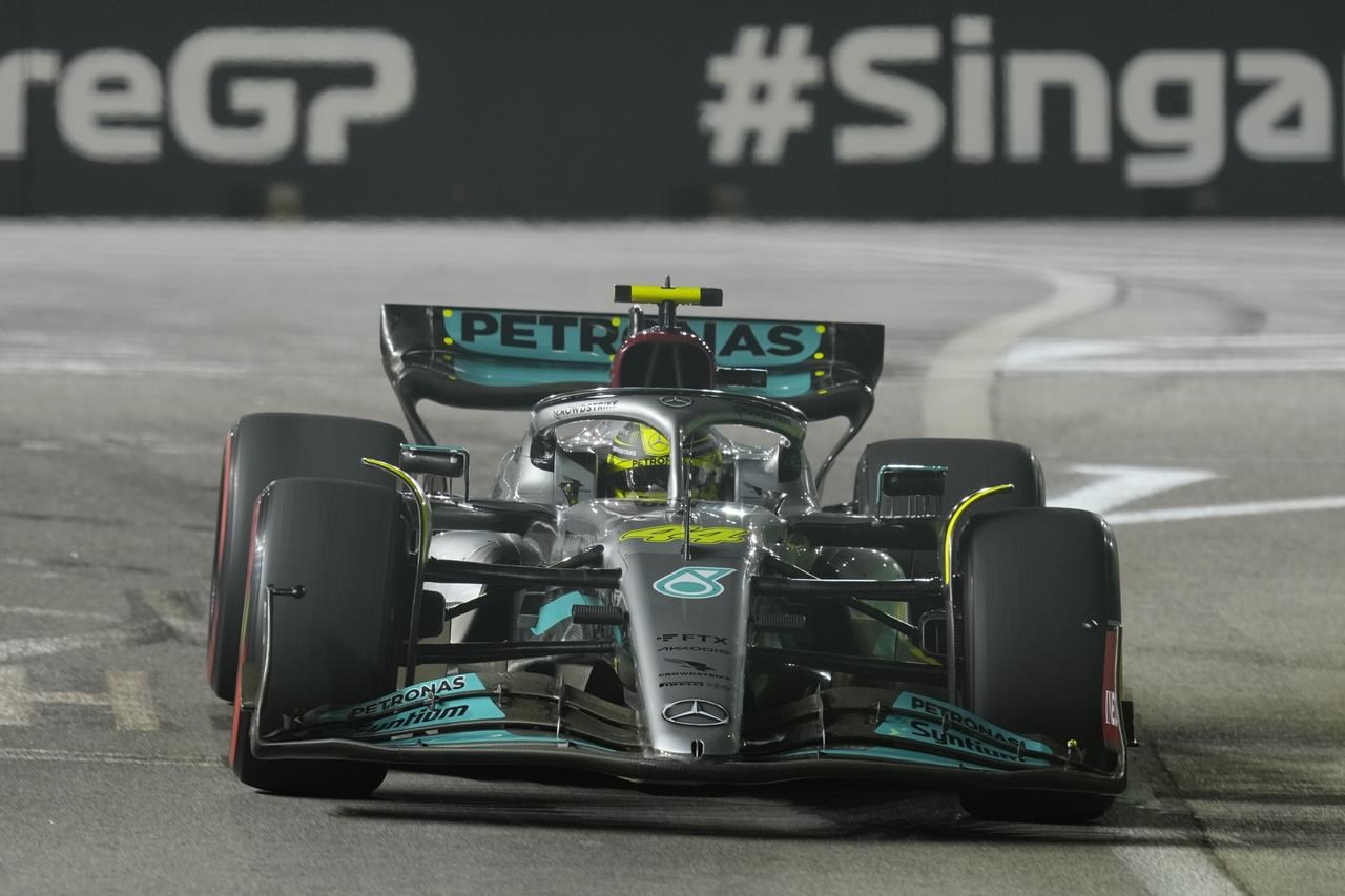 Hamilton convoqué devant les commissaires de F1 pour une potentielle violation de bijoux