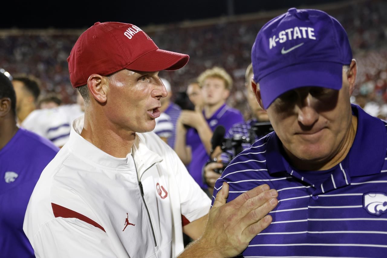L’entraîneur d’Oklahoma, Brent Venables, connaît une mauvaise passe lors de sa 1ère année