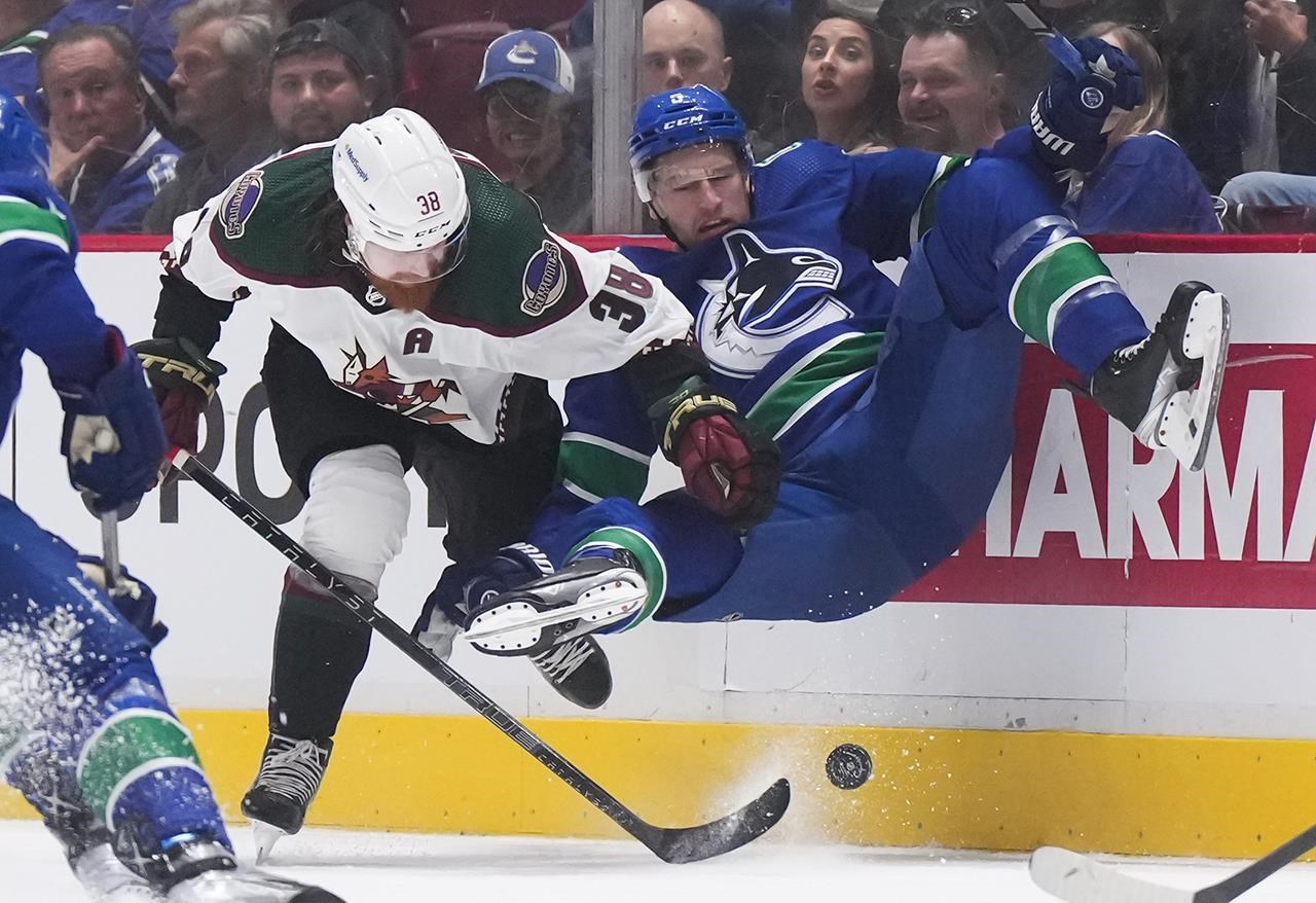 Les Canucks écrasent les Coyotes 4-0 lors du dernier test pré-saison