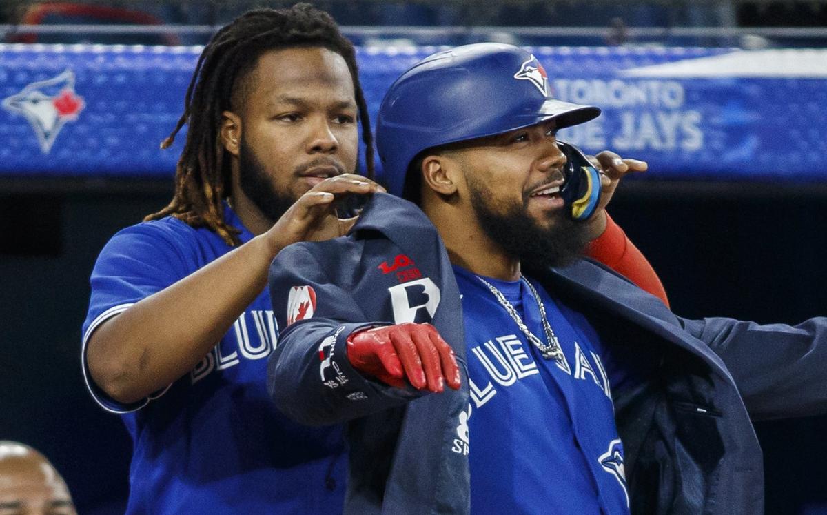 Mike Wilner : Le lanceur des Blue Jays, Teoscar Hernández, est sur une lancée au bon moment, réalisant deux homers dans la victoire contre les Red Sox
