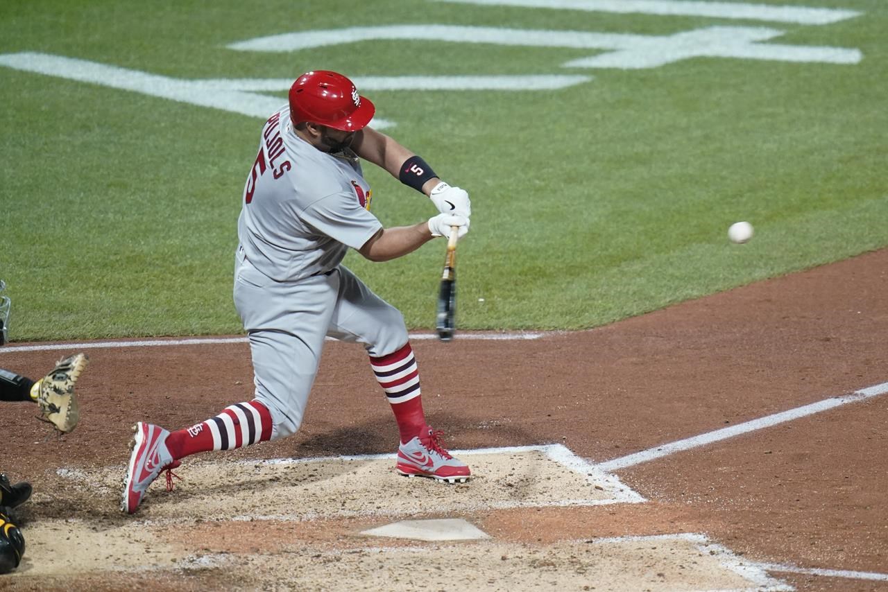 Pujols frappe son 703e HR pour dépasser Babe pour la 2e place en RBI ; les Cards perdent