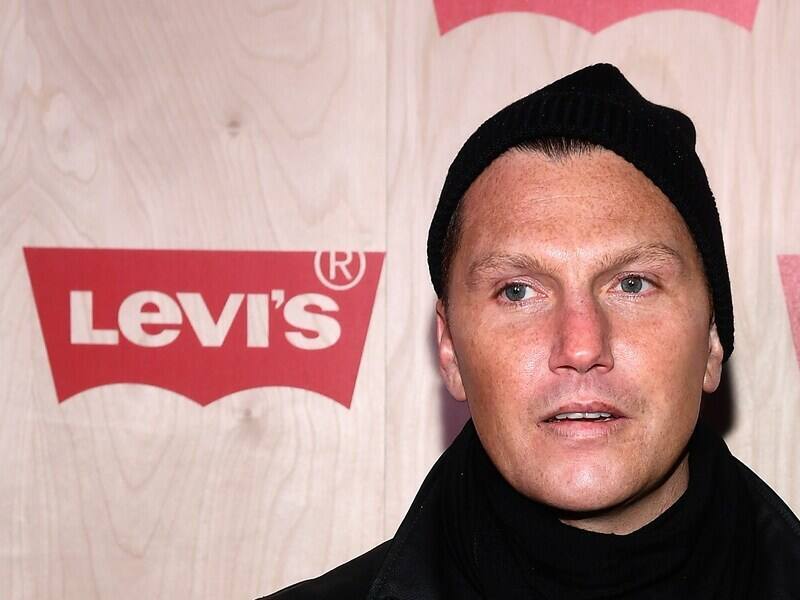 Sean Avery poursuit ses frasques