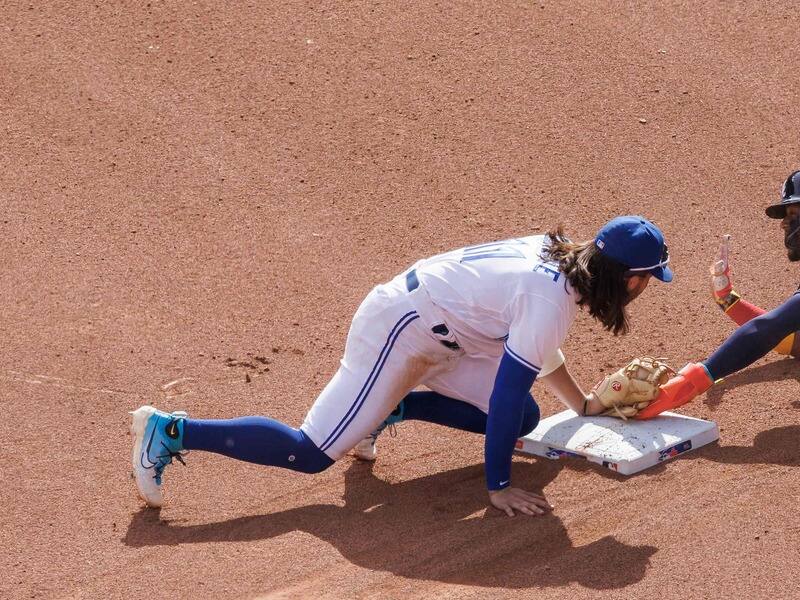 Deux en deux contre les Braves pour les Jays – TVA Sports