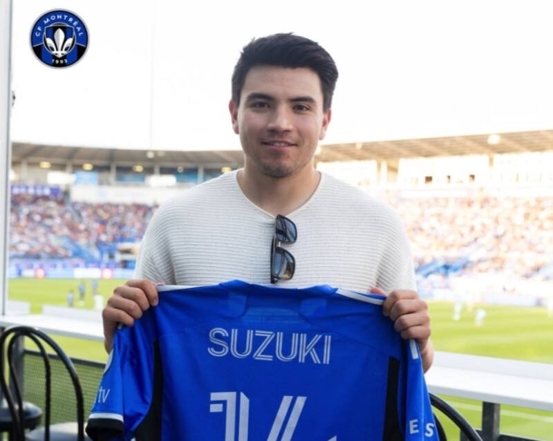 CF MontrÃ©al: Nick Suzuki en bleu, blanc et noir – TVA Sports