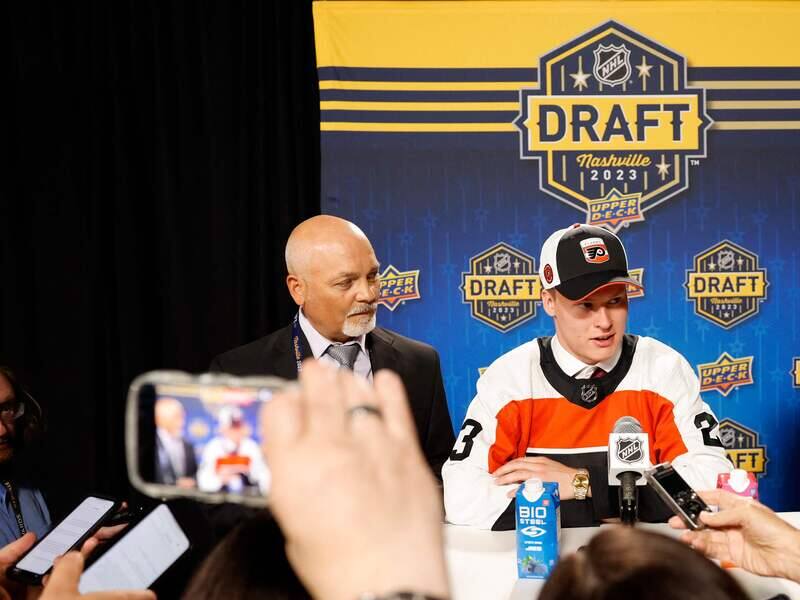 Les Ducks ont sÃ©rieusement songÃ© Ã  Michkov – TVA Sports