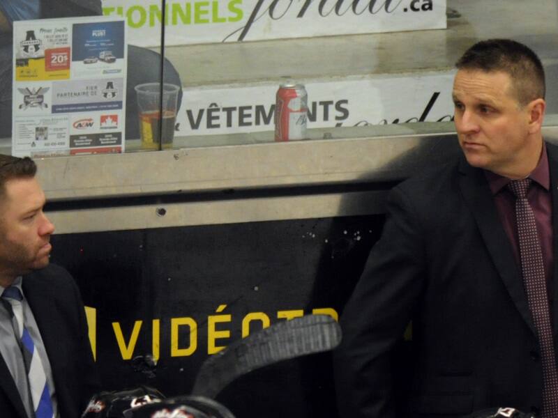 Phoenix de Sherbrooke : Philippe SauvÃ© et Gilles Bouchard remplaceront StÃ©phane Julien – TVA Sports