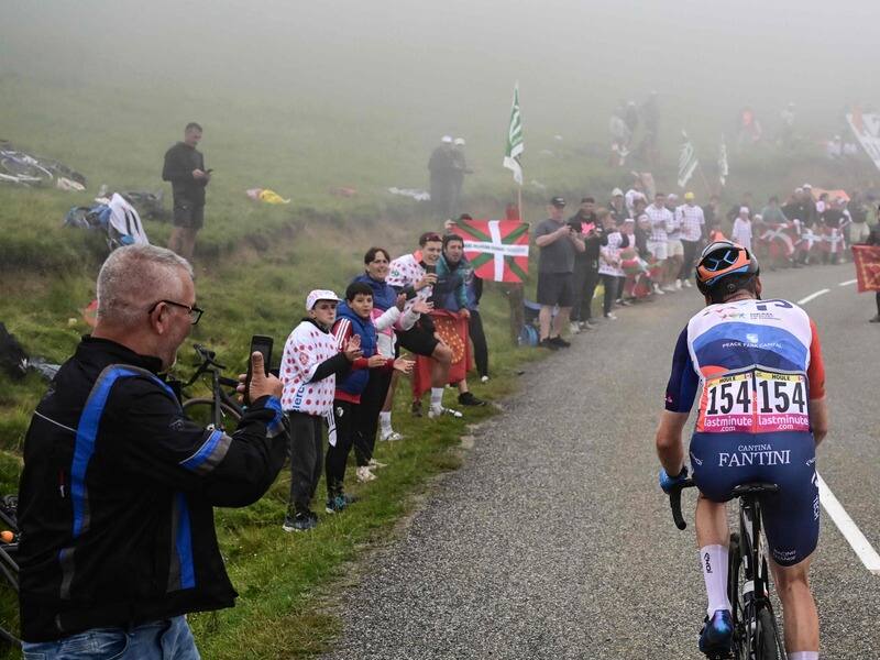 Tour de France: un court rÃ©pit pour Hugo Houle – TVA Sports