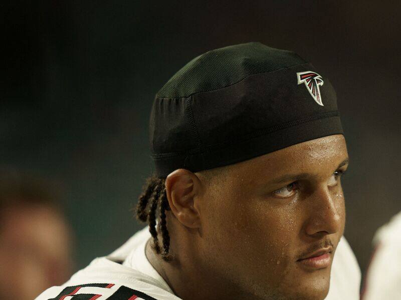 Bergeron se taille un poste avec les Falcons – TVA Sports