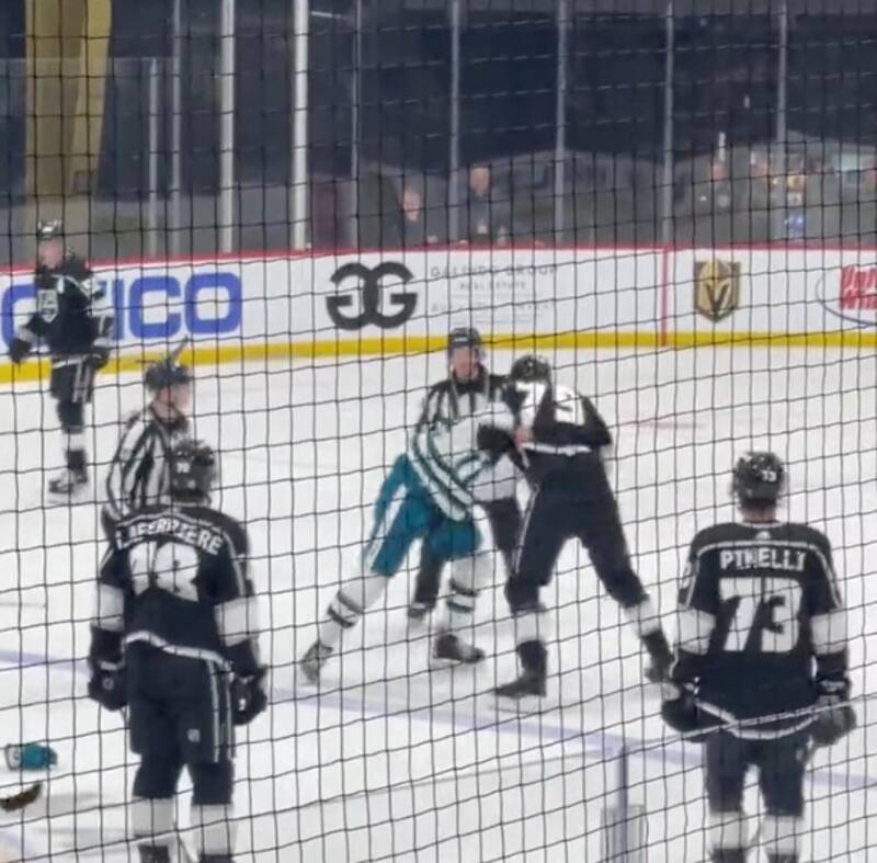 Ã VOIR: un furieux combat… dÃ¨s le tournoi des recrues – TVA Sports