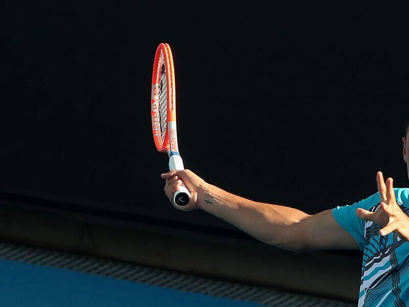 Ã VOIR: un joueur de tennis agressÃ© par deux individus – TVA Sports