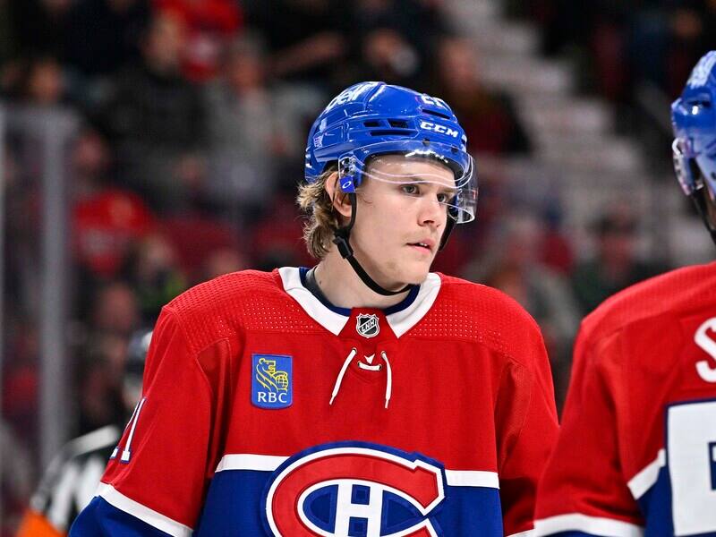 Ãa va jouer du coude Ã  la ligne bleue du CH – TVA Sports