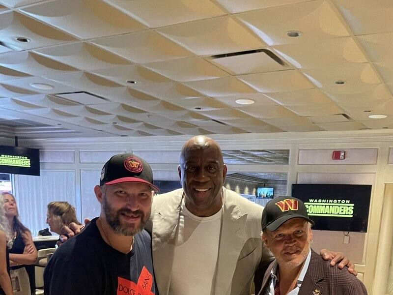 Alexander Ovechkin fait le plein de belles rencontres avant la saison – TVA Sports