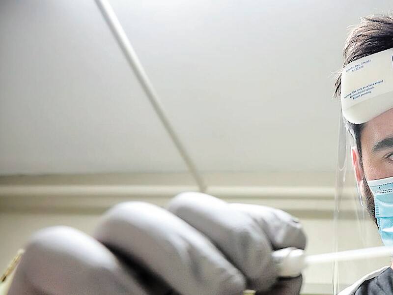 Â«Pendant des semaines en CHSLD, je regrettaisÂ» – Laurent Duvernay Tardif – TVA Sports