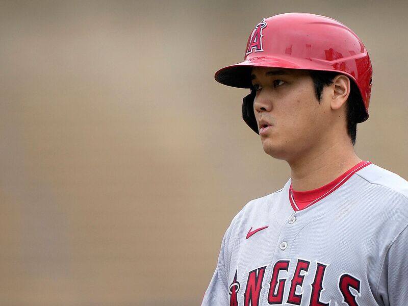 Baseball : un faux Shohei Ohtani prend la photo dâÃ©quipe – TVA Sports