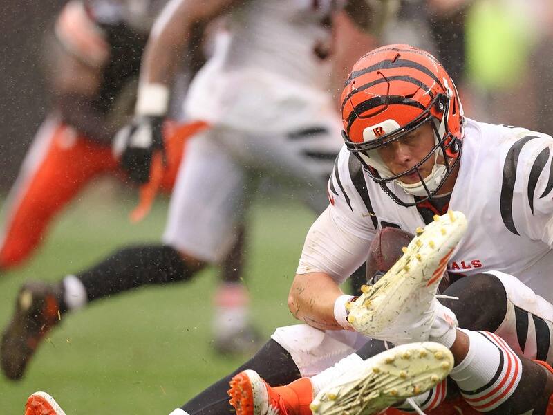 Joe Burrow paralysÃ© par les Browns – TVA Sports