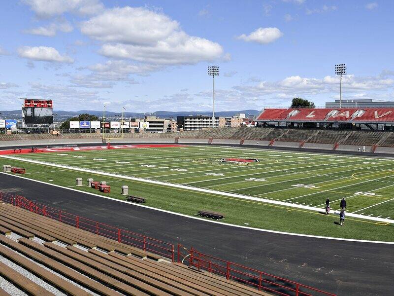 La nouvelle surface du PEPS est prÃªte – TVA Sports