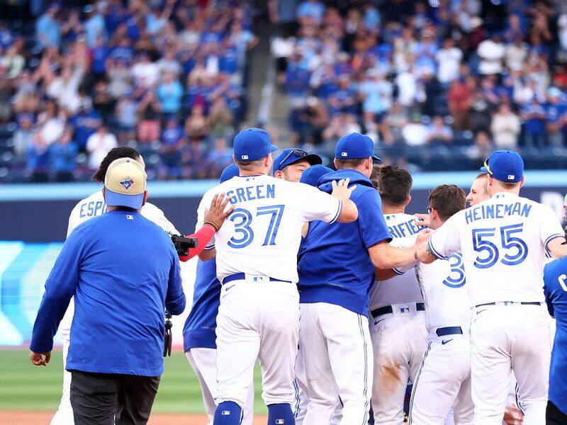Les Blue Jays lâemportent in extremis – TVA Sports