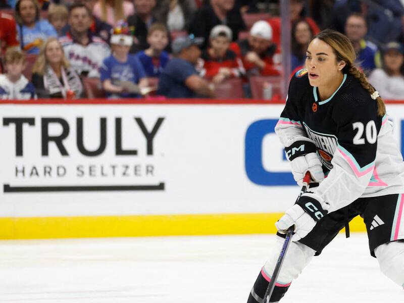 LPHF: lâÃ©quipe de Toronto dÃ©voile ses trois premiÃ¨res prises – TVA Sports