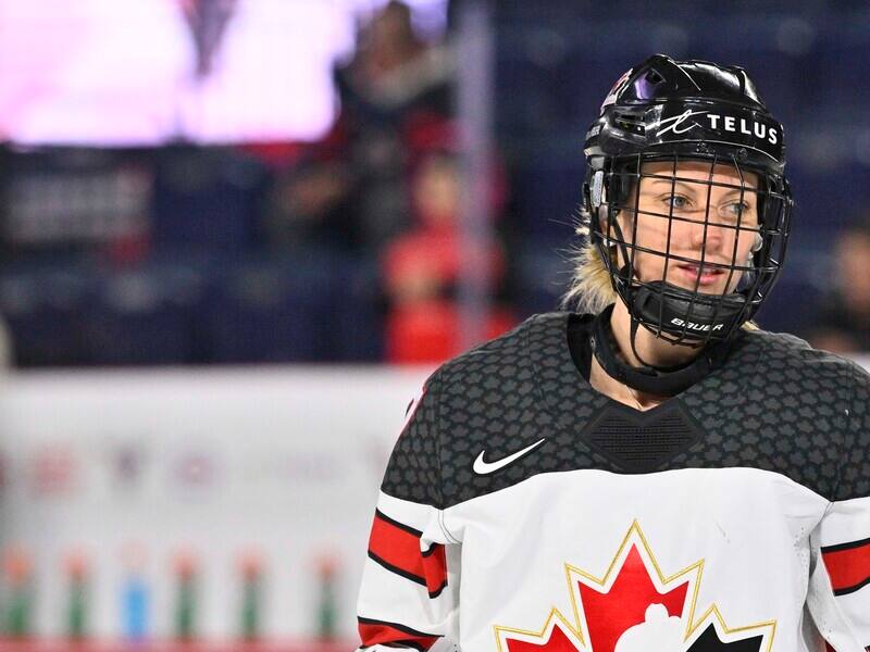 LPHF: Marie-Philip Poulin aurait Ã©tÃ© embauchÃ©e par MontrÃ©al – TVA Sports