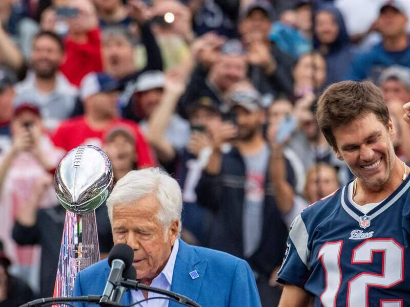 Retour triomphal de Tom Brady Ã  Foxborough – TVA Sports
