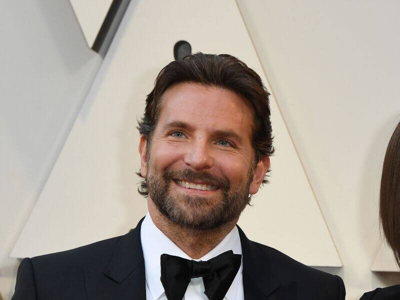 Tom Brady et Bradley Cooper dans un triangle amoureux? – TVA Sports