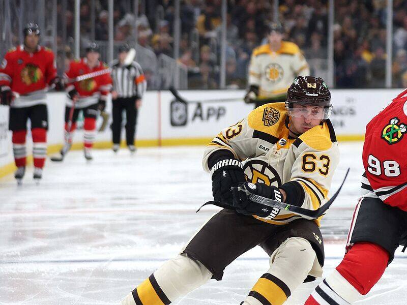 Ã VOIR: Brad Marchand souhaite la bienvenue Ã  Connor Bedard Ã  sa faÃ§on – TVA Sports