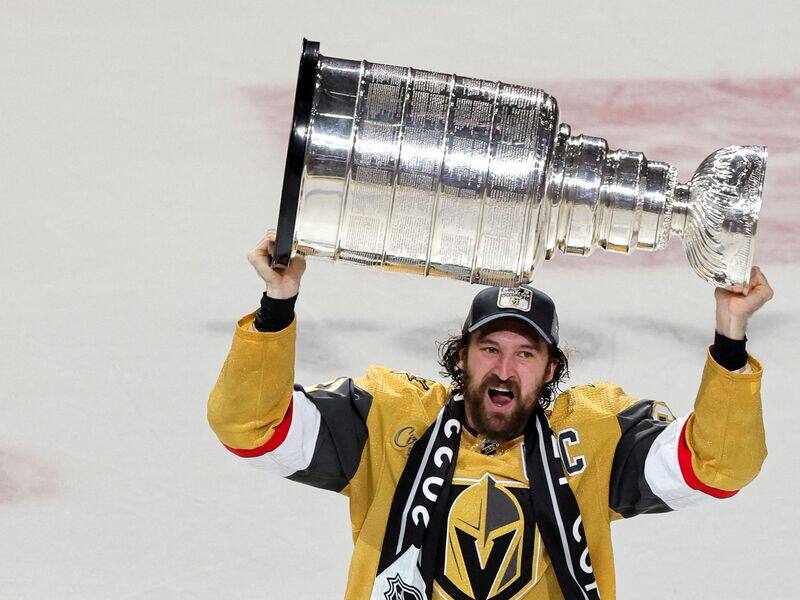 Ã VOIR : les Golden Knights dÃ©voilent leur bague – TVA Sports