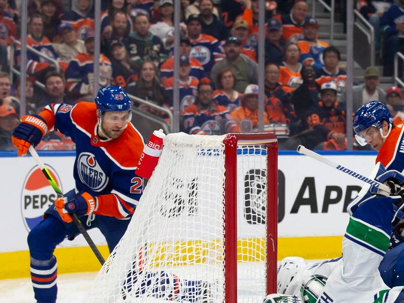 Casey DeSmith phÃ©nomÃ©nal devant McDavid et les Oilers – TVA Sports