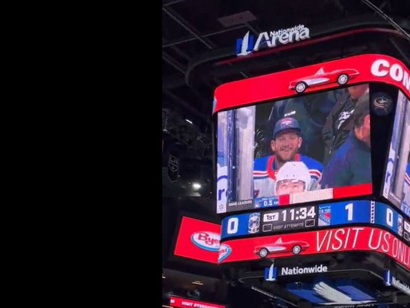 Les Blue Jackets narguent Jonathan Quick en plein match – TVA Sports